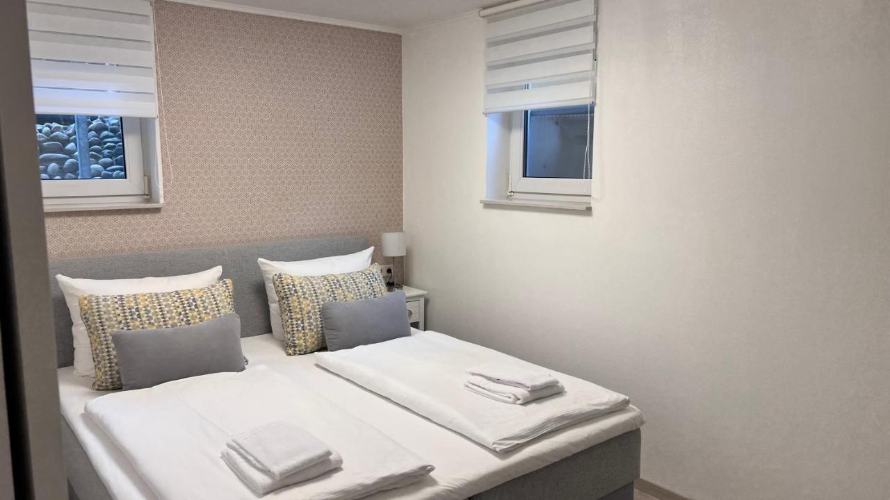 Awad'S White Apartment 러스트 외부 사진