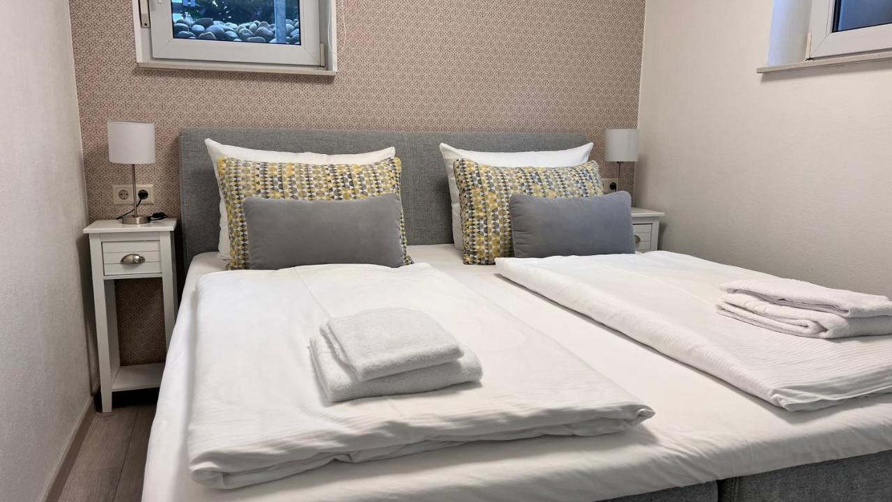 Awad'S White Apartment 러스트 외부 사진